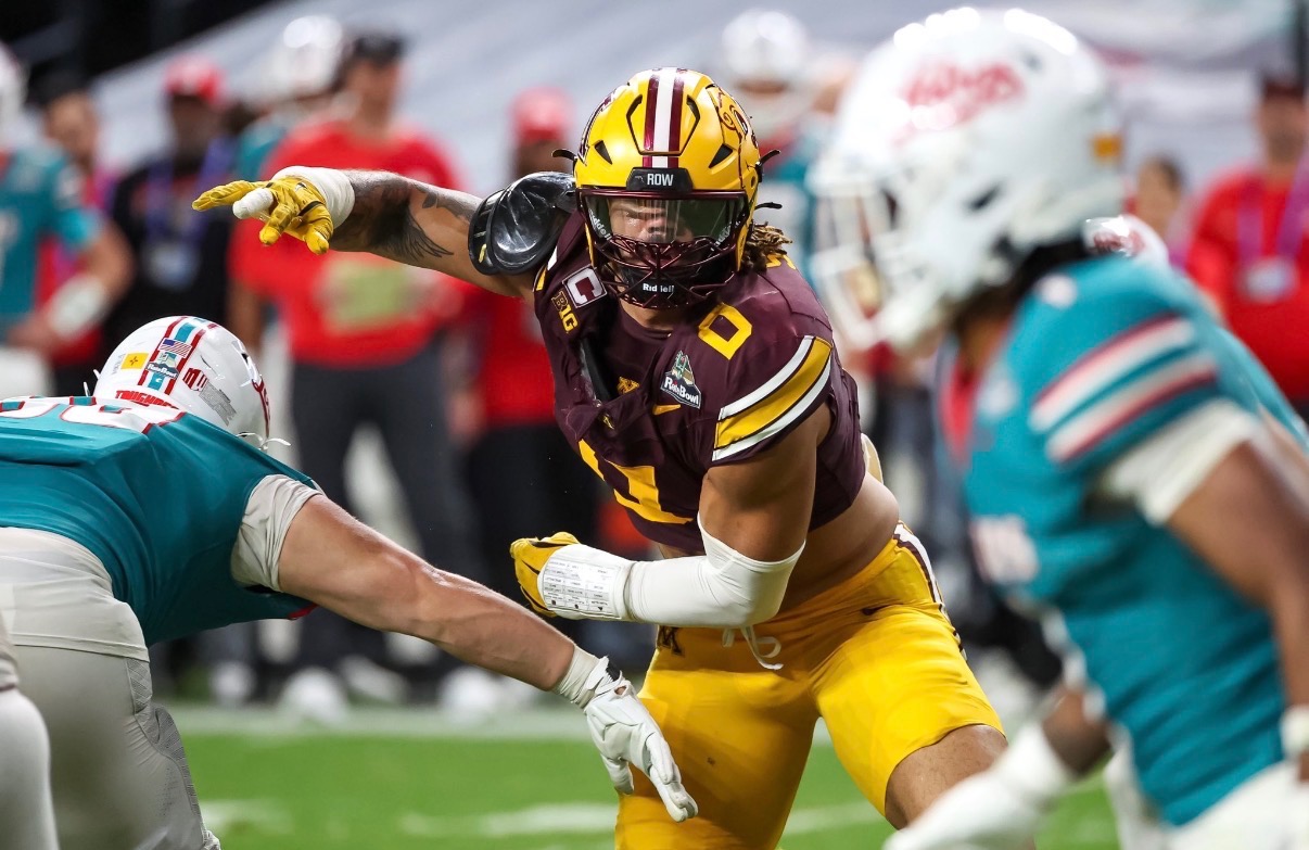 RECAP: Minnesota Never Stopped ‘Rowing the Boat’ in 2025 Rate Bowl Victory